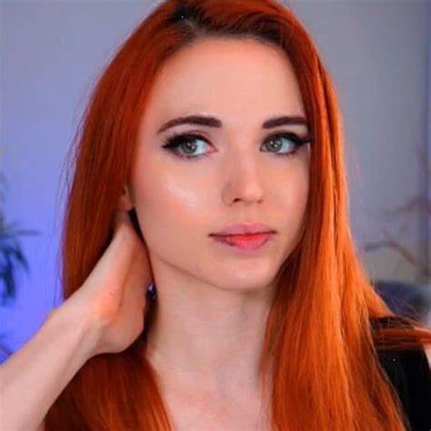 Amouranth’s Height, Weight, Age, Real Name, Biography, Family。